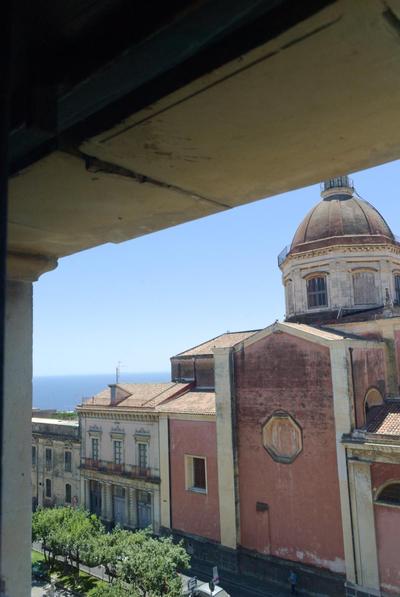 Allure Palace
