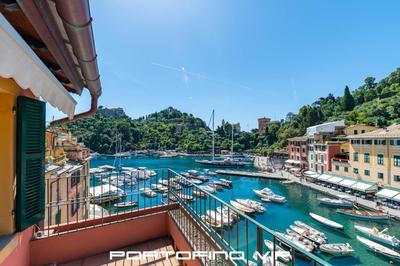 Rooftop Deluxe by PortofinoVip