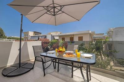 Andreas Rodos Apartment