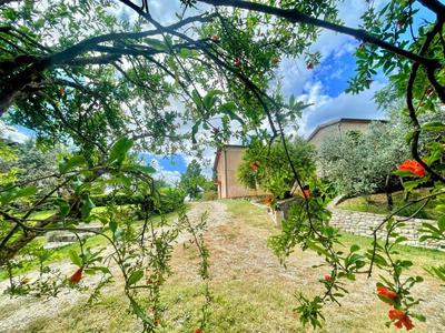 Spoleto Tranquilita Fun and party Or do yoga in your private studio Sleeps 20