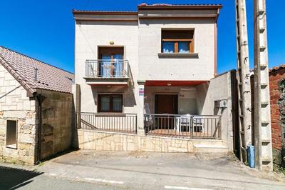 Fantástico chalet junto al mar by CABANA Rentals