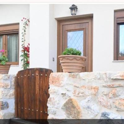 Anezina Cretan hospitality