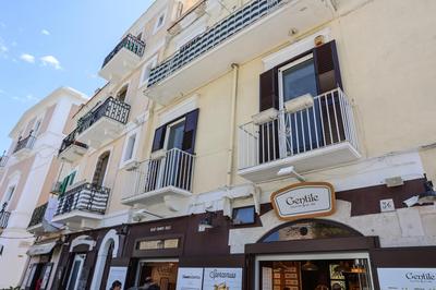 NEW OPENING! - LAUS Castello Svevo Design Apartment 1