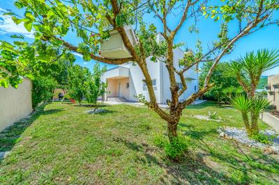 Luxury Villa Nikoma with heated pool and whirlpool