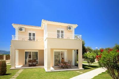 Kalamaki Court Villas