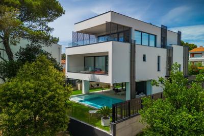 Activity Villa 3M with game room in Rovinj