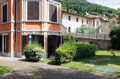 Casa Dante Lake Front Apartment