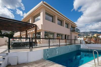 Spacious Villa that has it all!