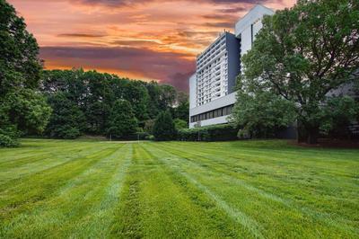 Sonesta Charlotte Lower South End
