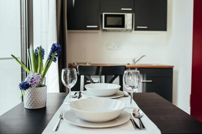 The Rix Studios & Suites