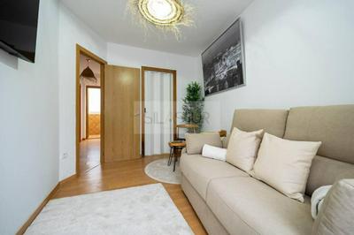 Vive Oviedo 3 By Silastur