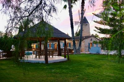Es Molí d'en Mig, jacuzzi, piscina y barbacoa