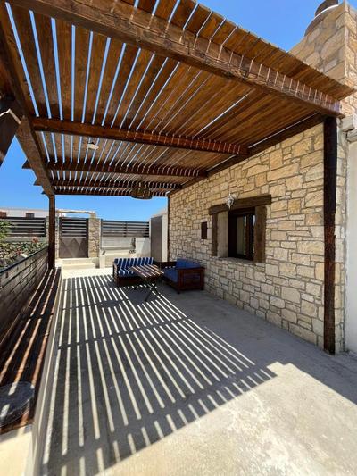 Eleni's country house