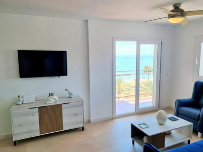 Barbados Beach and Pool Apartment