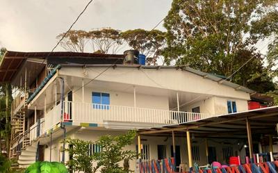 Hotel y Restaurante PIANGUITA F