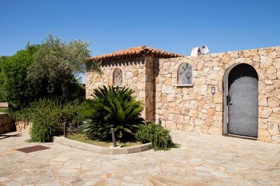 Villa Maddalena a Cannigione by Wonderful Italy