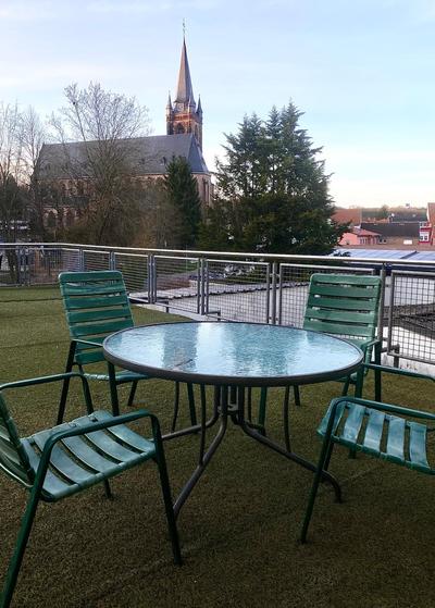 TOP Apartment4YOU - 4 Rooms - free Parking - WiFi - 13km Saarbrücken - große Terrasse!