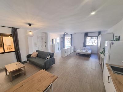 San Isidro City Center Studio I