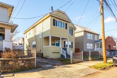 The Blue Sapphire 2BR 2 King beds & ample backyard