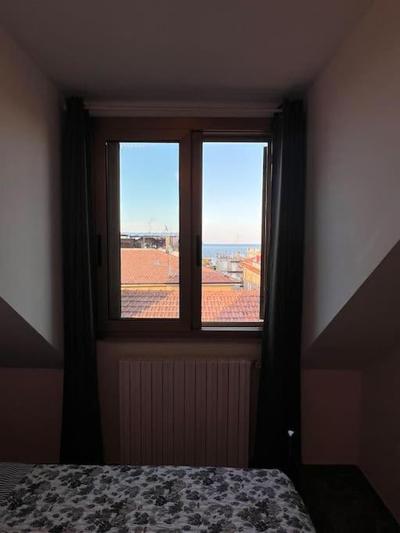 Luminoso appartamento vista mare