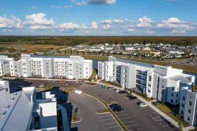 Modern Resort FREE Waterpark Near Disney 3171