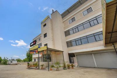 Hotel O Grand Executive