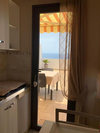 Emyteo Apartment