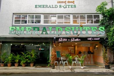 Octave Emerald Suites by RB group