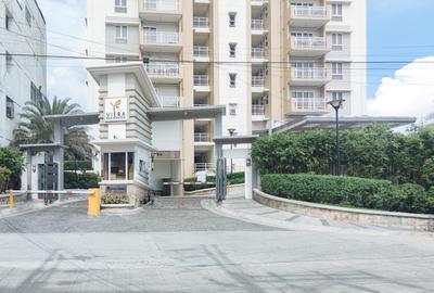 RedDoorz Plus at YC Condotel - Viera Residences