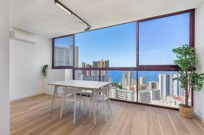 Magnifico apartamento en Benidorm con AC y Wifi