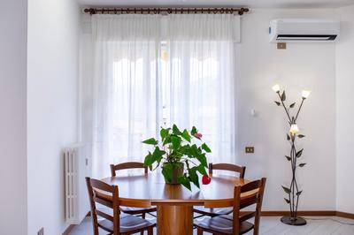 Lake View Apartment - Parking Included