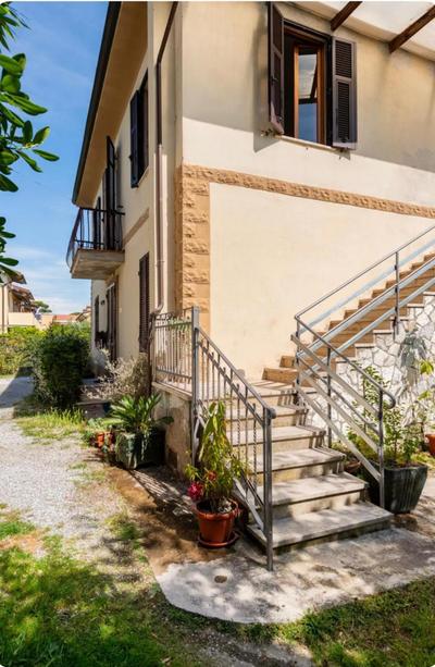 Grande casa 200 mt dal mare