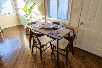 Bucktown Private Condo