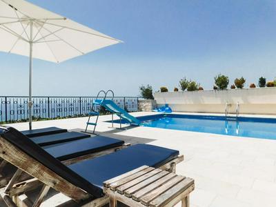Casa Oliva Villa A with heating pool