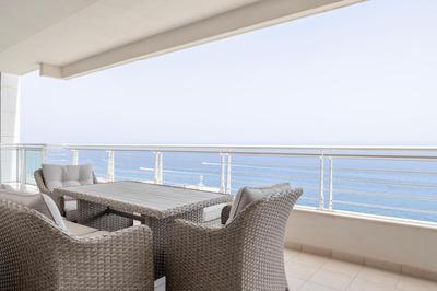 Seafront Elegance with Pool