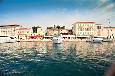 Sara Luxury in City Center