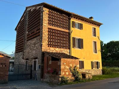 B&B Toringo