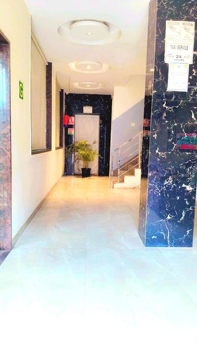 Hotel Aerocity Golden