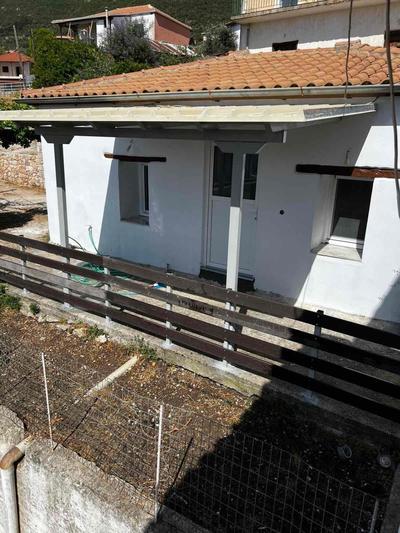 Jos house