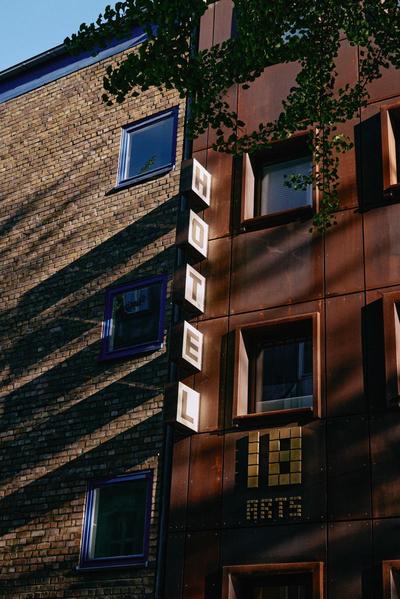 18Arts Hotel - Living in a Gallery!