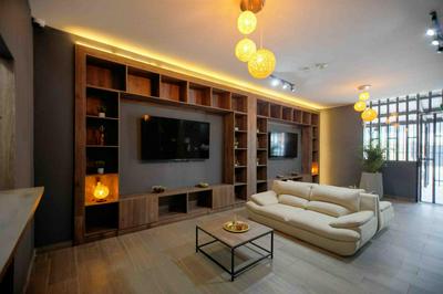 Xliving Host and Rooms