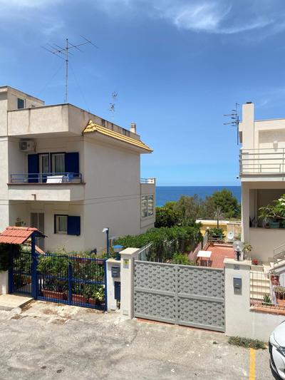 A pochi passi dal mare
