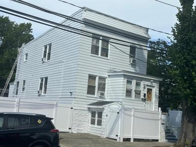HARPER AVE DIVINE GUEST HOUSe, PRIVATE BATHROOM, FREE PARKING