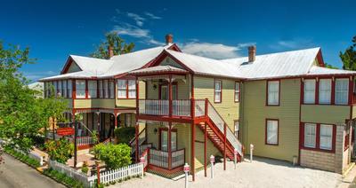 Victorian House Bed and Breakfast