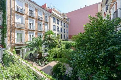 GuestReady - Serene Madrid Escape