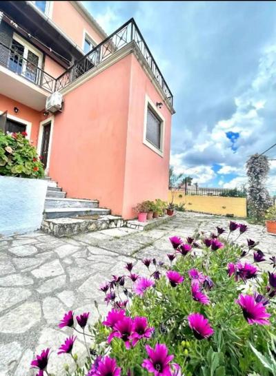 Makis Sea-View Apartment-Corfu Port