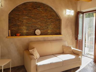 Canova Terra - Studio for 4 People with Outdoor Space