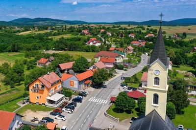 Accommodation "Old Town Drežnik"