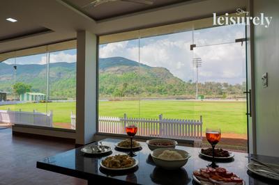 Stay Leisurely - Pavilion by the hills, Lonavala - Stadium View Rooms