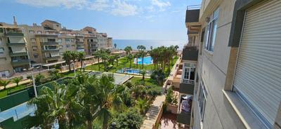 Apartamento primera linea de Playa Climatizado Internet